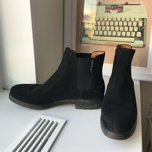 Salvatore Ferragamo Chelsea Ankle boots 8.5AA